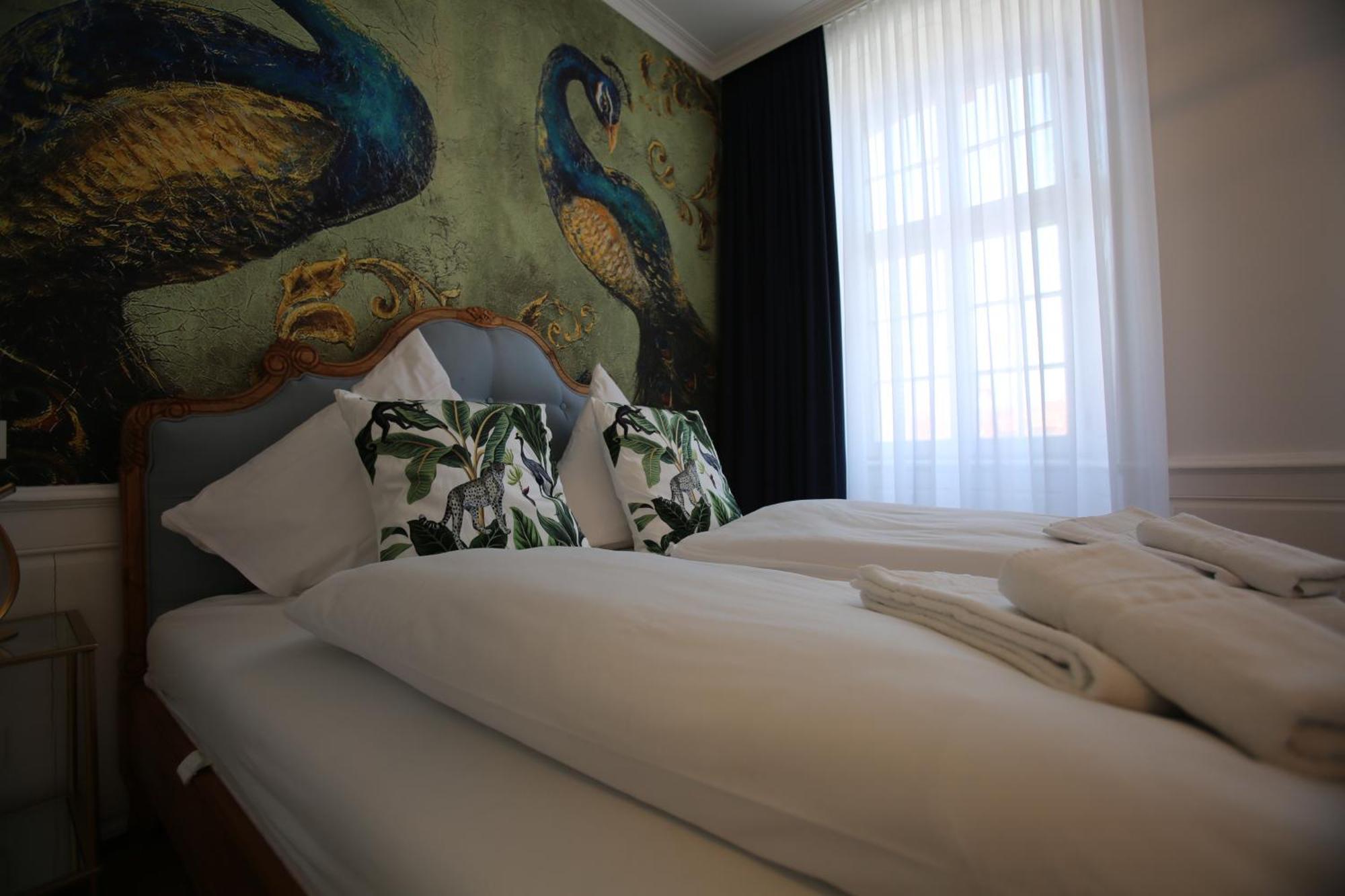 Weisses Ross Designhotel Kirchheimbolanden Exterior foto